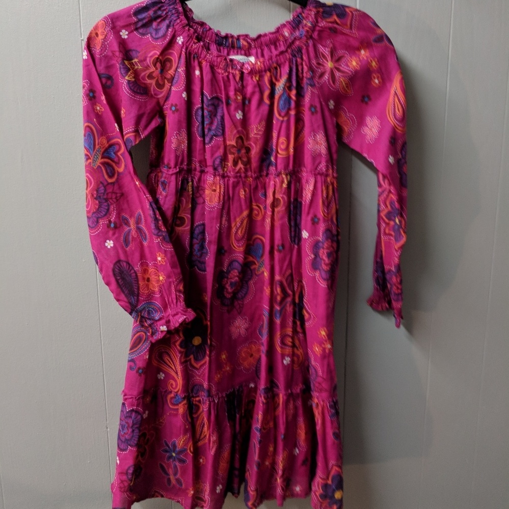 Girls dress